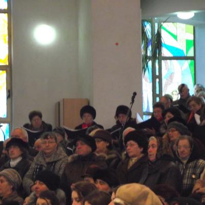6 decembrie: Bacău: Hramul Parohiei "Sfântul Nicolae"