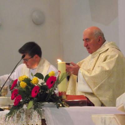 6 decembrie: Bacău: Hramul Parohiei "Sfântul Nicolae"