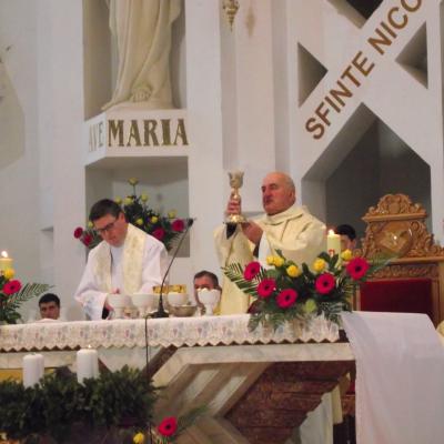 6 decembrie: Bacău: Hramul Parohiei "Sfântul Nicolae"