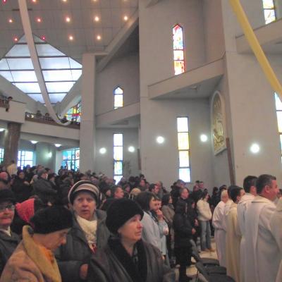 6 decembrie: Bacău: Hramul Parohiei "Sfântul Nicolae"