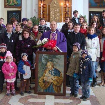 8 decembrie: Gioseni: Adeziunea în Acţiunea Catolică