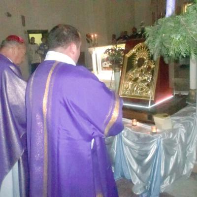 8-11 decembrie: Hălăuceşti: Peregrinatio Mariae