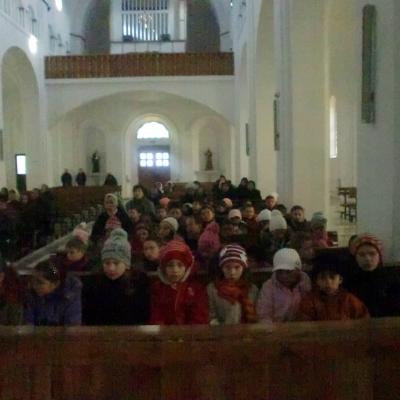 8-11 decembrie: Hălăuceşti: Peregrinatio Mariae