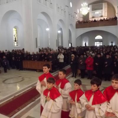 8-11 decembrie: Hălăuceşti: Peregrinatio Mariae