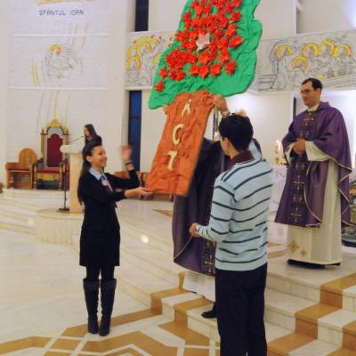 8 decembrie: Iaşi: "Şi eu sunt parte din Biserica lui Cristos!" - depunerea adeziunii la Acţiunea Catolică