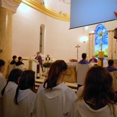 8 decembrie: Roman: Depunerea adeziunii la Acţiunea Catolică în Parohia "Sfânta Tereza a Pruncului Isus" şi misiuni populare