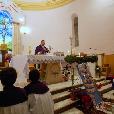 8 decembrie: Roman: Depunerea adeziunii la Acţiunea Catolică în Parohia "Sfânta Tereza a Pruncului Isus" şi misiuni populare