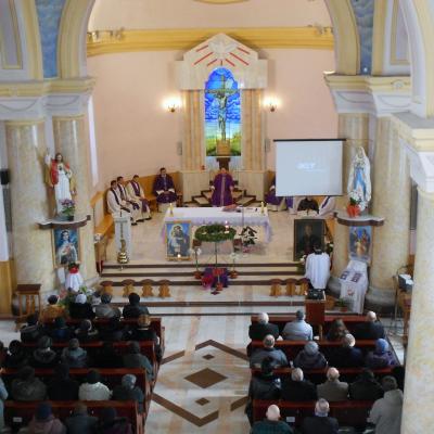 8 decembrie: Roman: Depunerea adeziunii la Acţiunea Catolică în Parohia "Sfânta Tereza a Pruncului Isus" şi misiuni populare