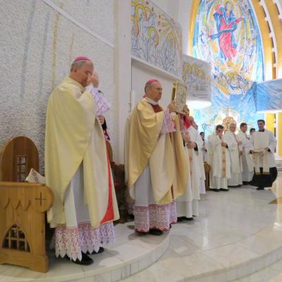 9 decembrie: Iaşi: Sfinţiri de diaconi