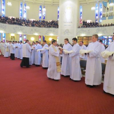 9 decembrie: Iaşi: Sfinţiri de diaconi