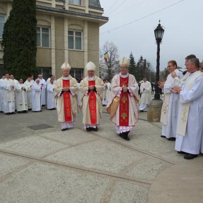9 decembrie: Iaşi: Sfinţiri de diaconi