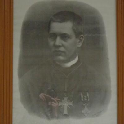 10 decembrie: Roman: Un mic muzeu în cinstea episcopului Anton Durcovici