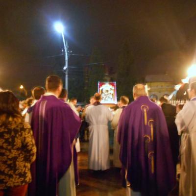 12-15 decembrie: Roman "Sfânta Tereza": Peregrinatio Mariae
