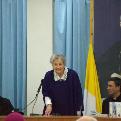 13 decembrie: Iaşi: Lansarea cărţii "Papa Francisc - o întreită premieră"