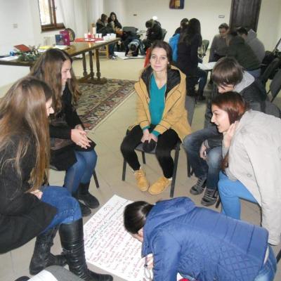 14 decembrie: Luncani: Zi de reculegere pentru tinerii din Bacău