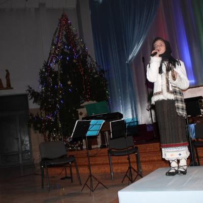 15 decembrie: Roman: Concert de Crăciun