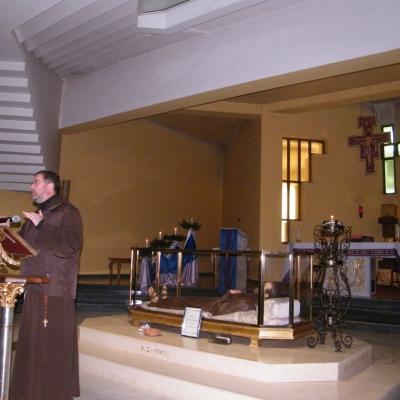 15-20 decembrie: Oneşti: Întâmpinarea Crăciunului la Liceul Teologic "Fericitul Ieremia"