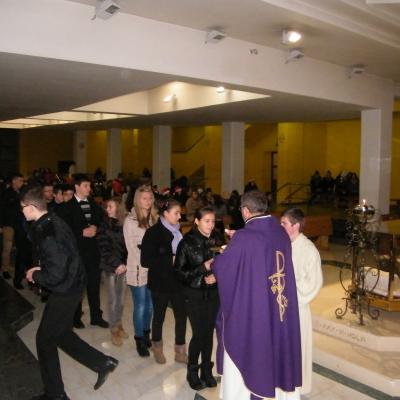15-20 decembrie: Oneşti: Întâmpinarea Crăciunului la Liceul Teologic "Fericitul Ieremia"
