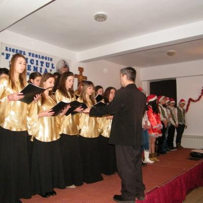 15-20 decembrie: Oneşti: Întâmpinarea Crăciunului la Liceul Teologic "Fericitul Ieremia"