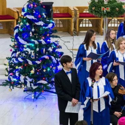 15 decembrie: Iaşi: Concertul "Juvenes Ecclesiae". Foto: Marius Jean Laurescu