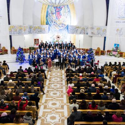 15 decembrie: Iaşi: Concertul "Juvenes Ecclesiae". Foto: Marius Jean Laurescu