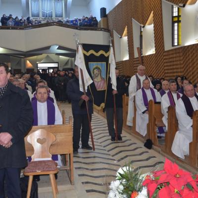 19 decembrie: Gherăeşti: Funeraliile părintelui Ionel Râtan