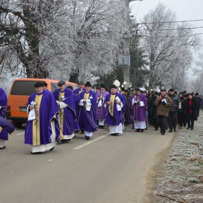 19 decembrie: Gherăeşti: Funeraliile părintelui Ionel Râtan