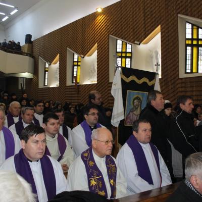 19 decembrie: Gherăeşti: Funeraliile părintelui Ionel Râtan
