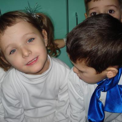 20 decembrie: Săbăoani: Crăciunul copiilor de la Grădiniţa "Sfânta Ana"