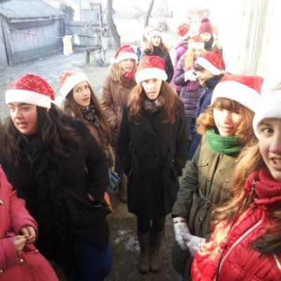 21 decembrie: Ploscuţeni: Vizitarea bolnavilor din în preajma Crăciunului