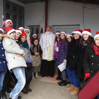 21 decembrie: Ploscuţeni: Vizitarea bolnavilor din în preajma Crăciunului