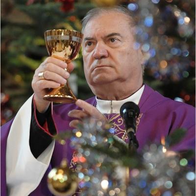 21 decembrie: Iaşi. Distribuirea Luminii păcii de la Betleem