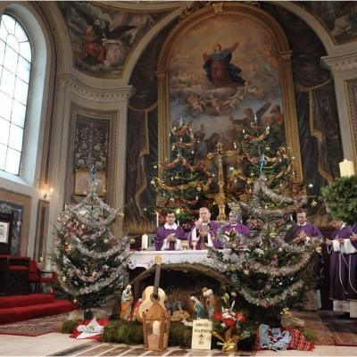 21 decembrie: Iaşi. Distribuirea Luminii păcii de la Betleem