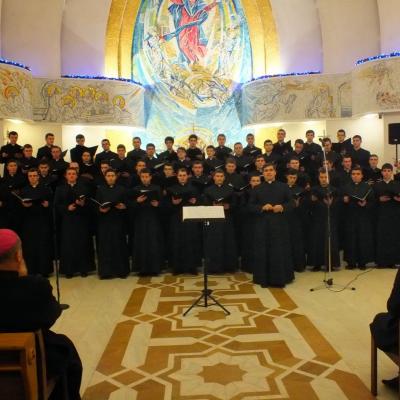 21-22 decembrie: Iaşi: Concert de colinde susţinut de Corul Institutului Teologic. Foto: www.ITRC.ro
