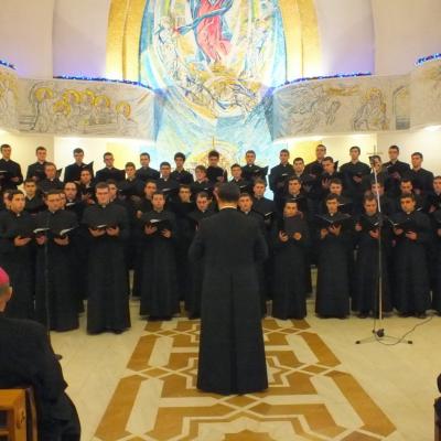 21-22 decembrie: Iaşi: Concert de colinde susţinut de Corul Institutului Teologic. Foto: www.ITRC.ro