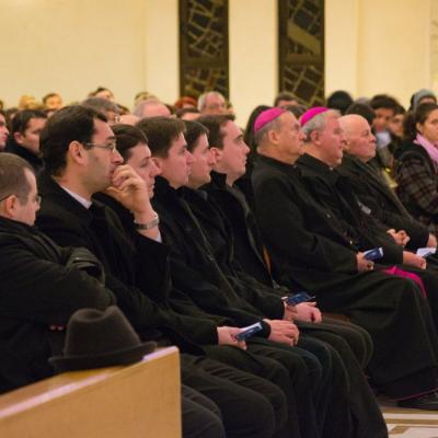 22 decembrie: : Iaşi: Concert de colinde susţinut de Corul Institutului Teologic în catedrală. Foto: Marius Jean Laurescu