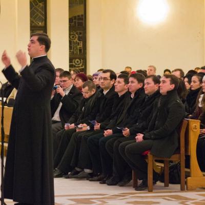 22 decembrie: : Iaşi: Concert de colinde susţinut de Corul Institutului Teologic în catedrală. Foto: Marius Jean Laurescu