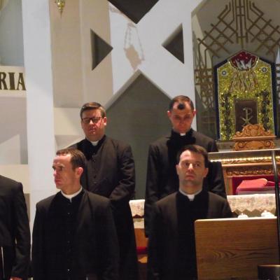 22 decembrie: Bacău: Concert de colinde susţinut de Corul preoţilor