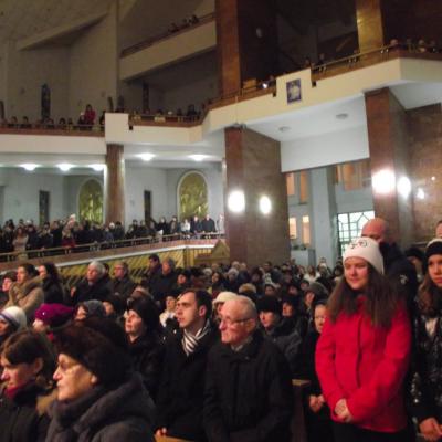 22 decembrie: Bacău: Concert de colinde susţinut de Corul preoţilor