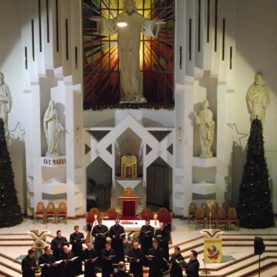 22 decembrie: Bacău: Concert de colinde susţinut de Corul preoţilor