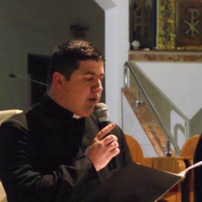22 decembrie: Bacău: Concert de colinde susţinut de Corul preoţilor