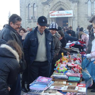 22 decembrie: Kolping Oituz - Târgul caritabil de Crăciun