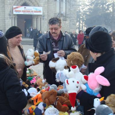 22 decembrie: Kolping Oituz - Târgul caritabil de Crăciun