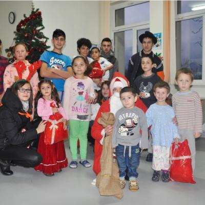 24 decembrie: Kolping Faraoani - Ieslea vie
