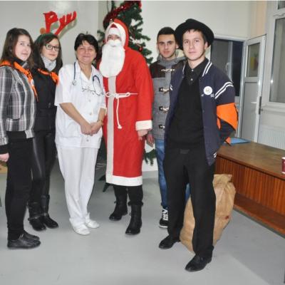 24 decembrie: Kolping Faraoani - Ieslea vie