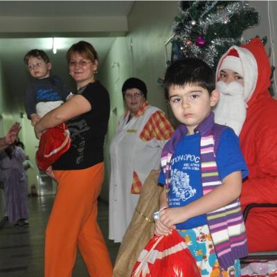 24 decembrie: Kolping Faraoani - Ieslea vie