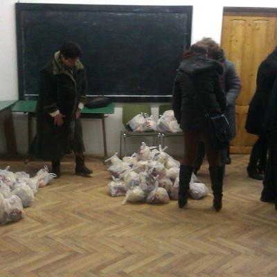 27 decembrie: Iaşi: Vizită de Crăciun la bolnavii de la spitalul Pădureni-Grajduri