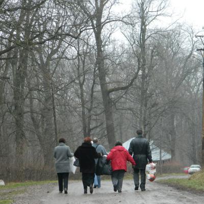 27 decembrie: Iaşi: Vizită de Crăciun la bolnavii de la spitalul Pădureni-Grajduri