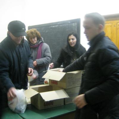 27 decembrie: Iaşi: Vizită de Crăciun la bolnavii de la spitalul Pădureni-Grajduri