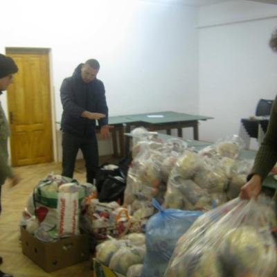 27 decembrie: Iaşi: Vizită de Crăciun la bolnavii de la spitalul Pădureni-Grajduri